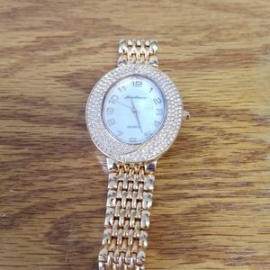 Justine Simmons wristlet watch